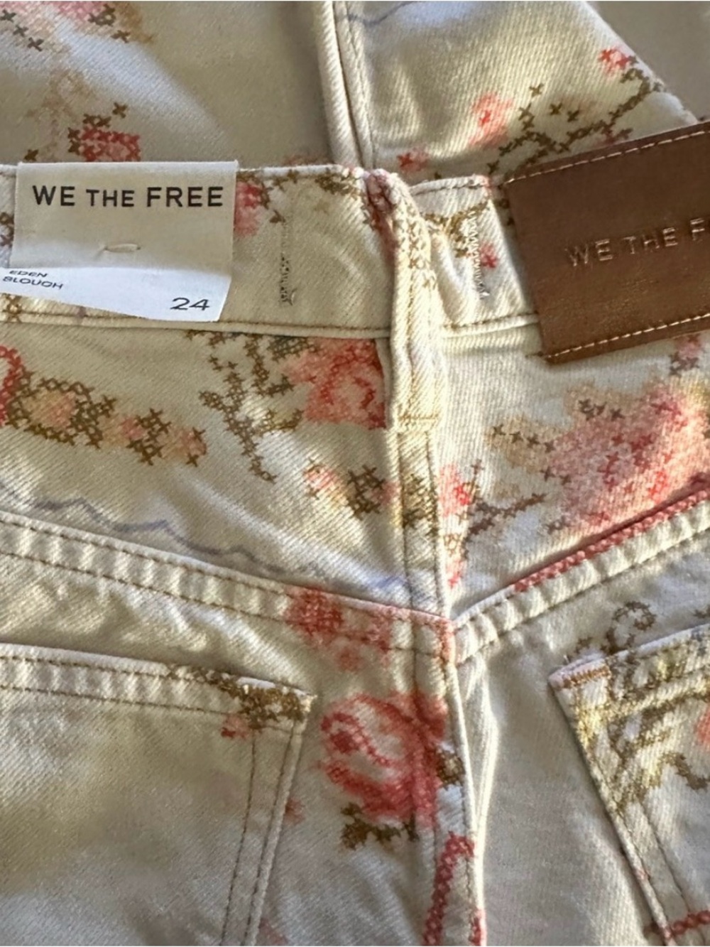 We The Free Eden Slouch Wide-Leg Denim Size 24 NWT - Picture 4 of 4